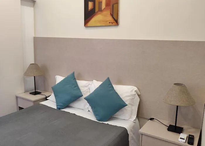 Londres Szálloda 3*